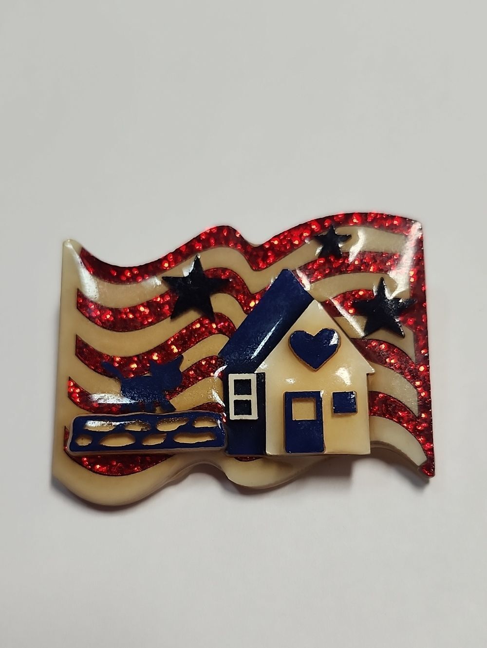 VINTAGE DESIGNS BY LUCINDA PATRIOTIC FLAG BROOCH HOUSE CAT STARS ESTATE